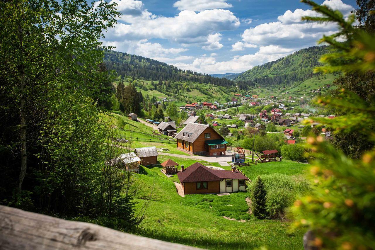 Lisoviy Zatyshok, Z Vidkrutum Litnim Baseynom Otel Slavske Dış mekan fotoğraf