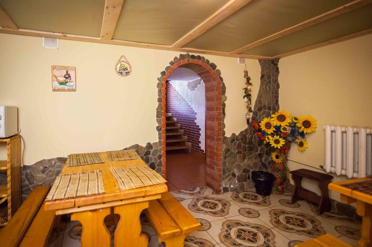 Lisoviy Zatyshok, Z Vidkrutum Litnim Baseynom Otel Slavske Dış mekan fotoğraf