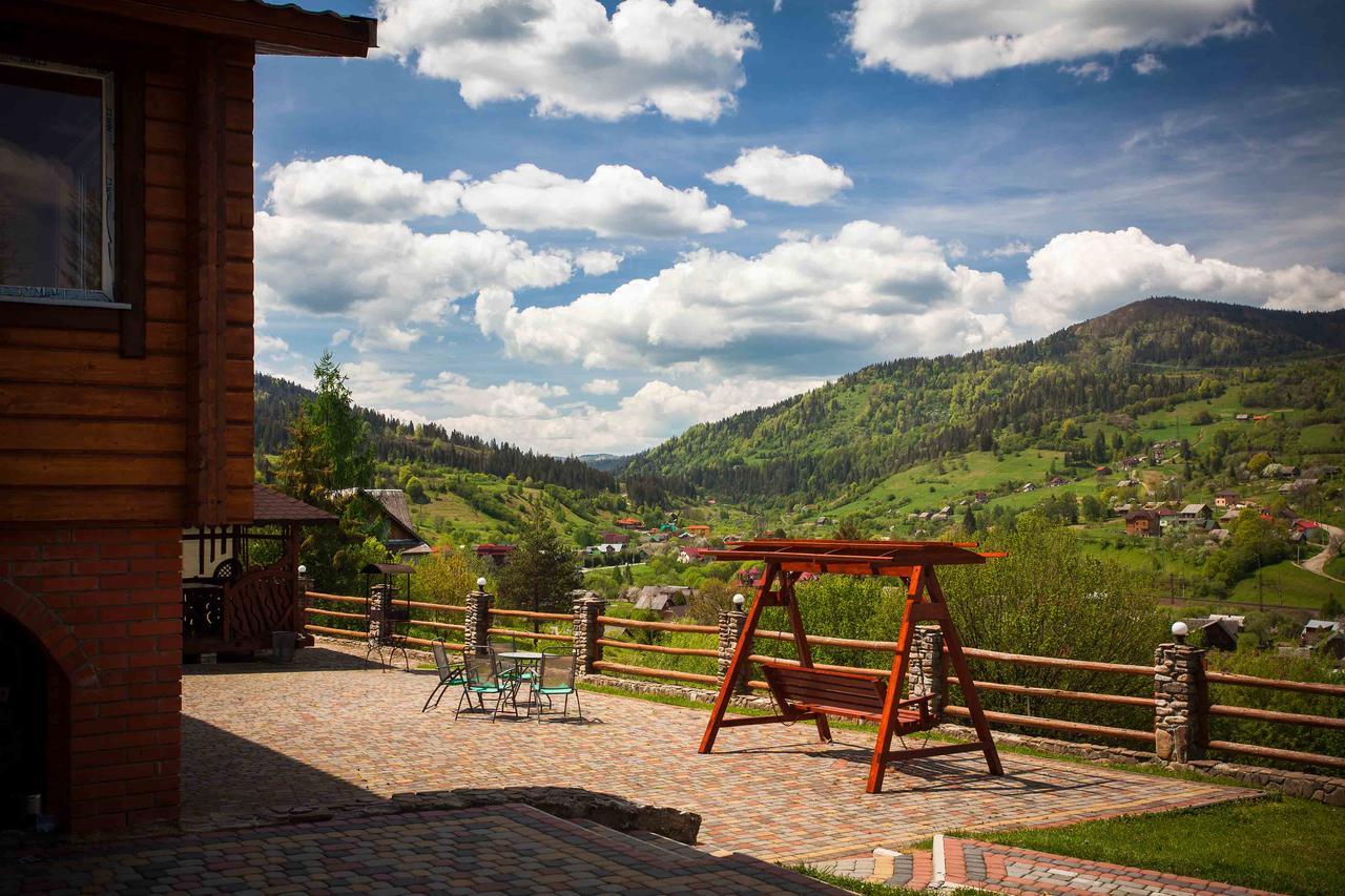 Lisoviy Zatyshok, Z Vidkrutum Litnim Baseynom Otel Slavske Dış mekan fotoğraf